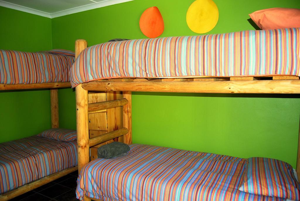 Cape Agulhas Backpackers Hostel Струисбай Стая снимка
