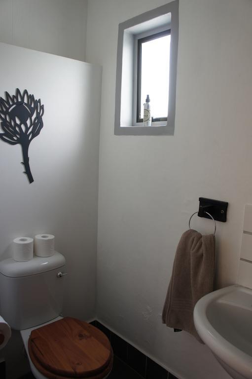 Cape Agulhas Backpackers Hostel Струисбай Стая снимка