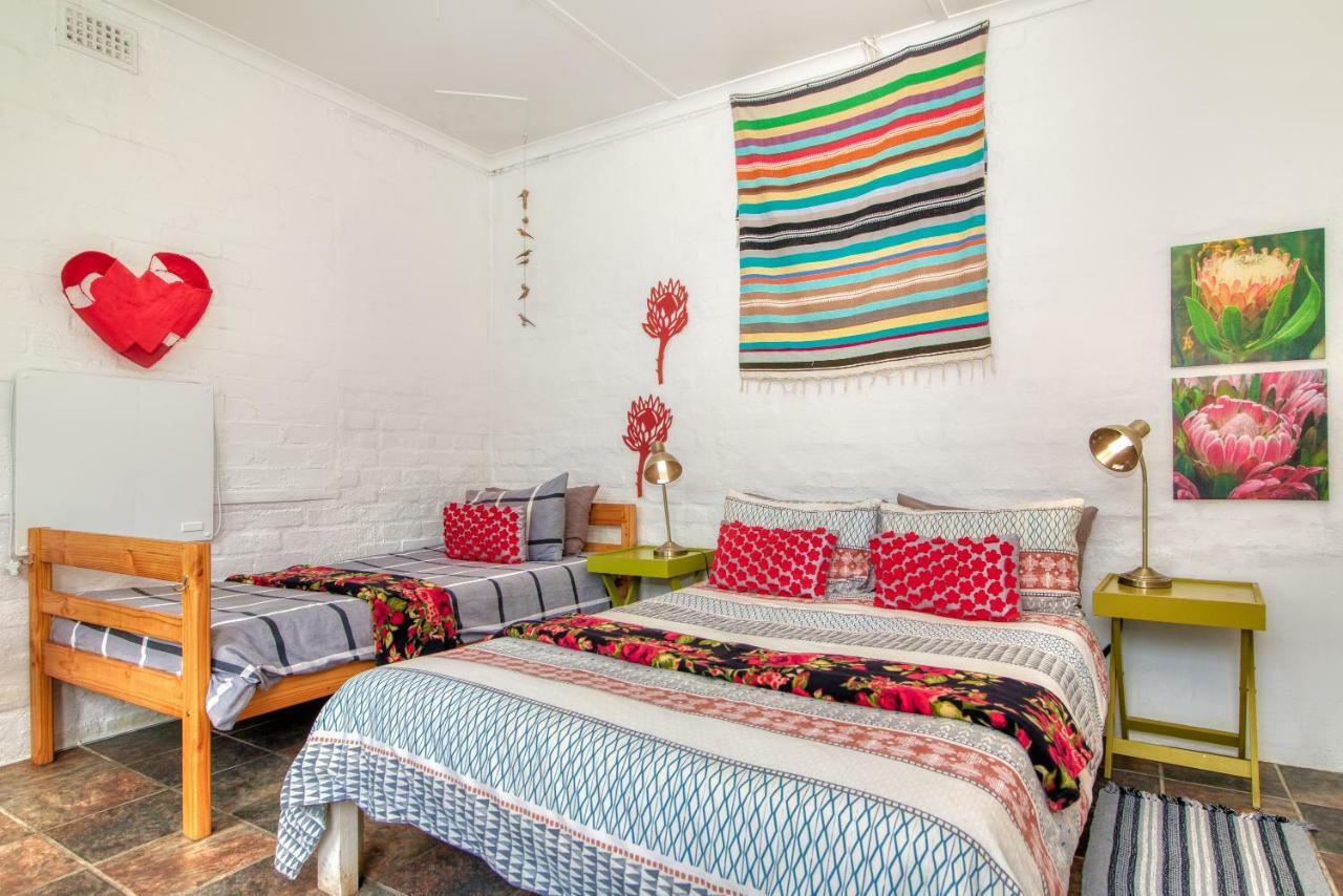 Cape Agulhas Backpackers Hostel Струисбай Екстериор снимка